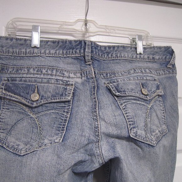 reign by deb jeans Size 13 - Picture 10 of 16